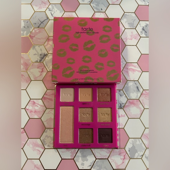 Tarte Leave Your Mark Eyeshadow Palette - Picture 1 of 2